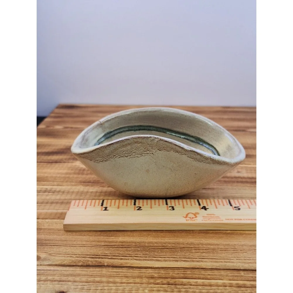 Art Pottery Handmade Trinket Dish Small 5